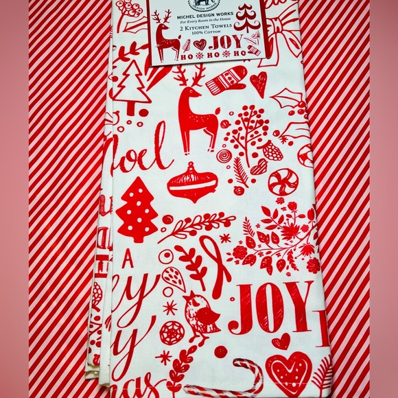 2 Christmas Red Holiday Images Kitchen Tea Towels Reindeer Believe Merry Joy - Picture 10 of 16